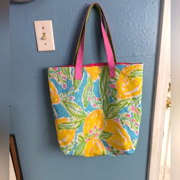 Lilly PulizerColorful Floral Tote Bag - Picture 1 of 5